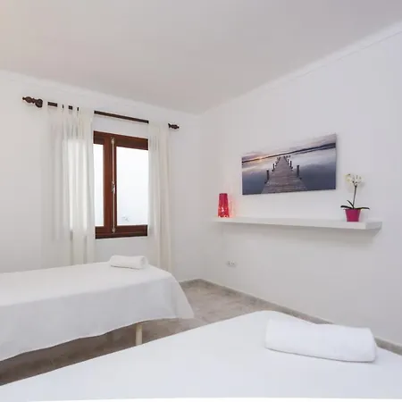 Apartment Yourhouse Casa Suiza *
